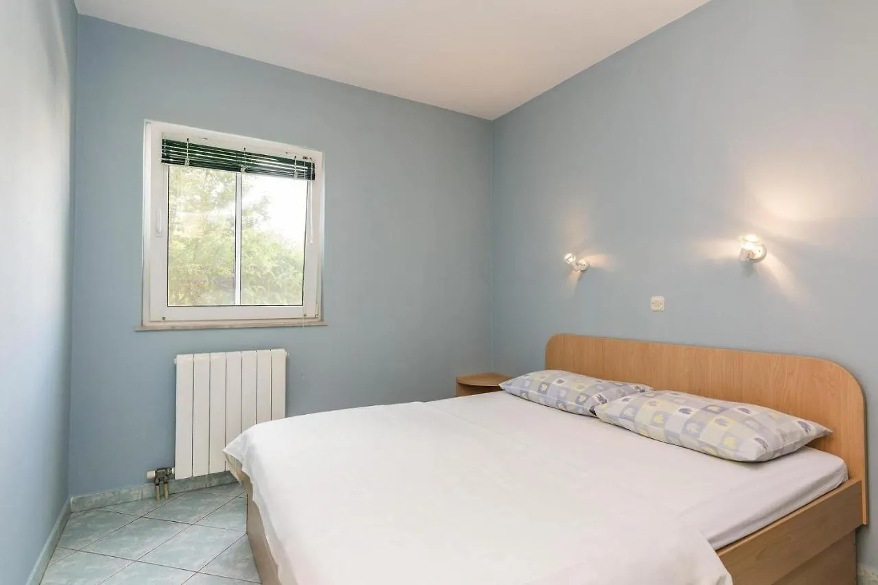 Apartments Rosmary, Zaton, With Pool 자톤